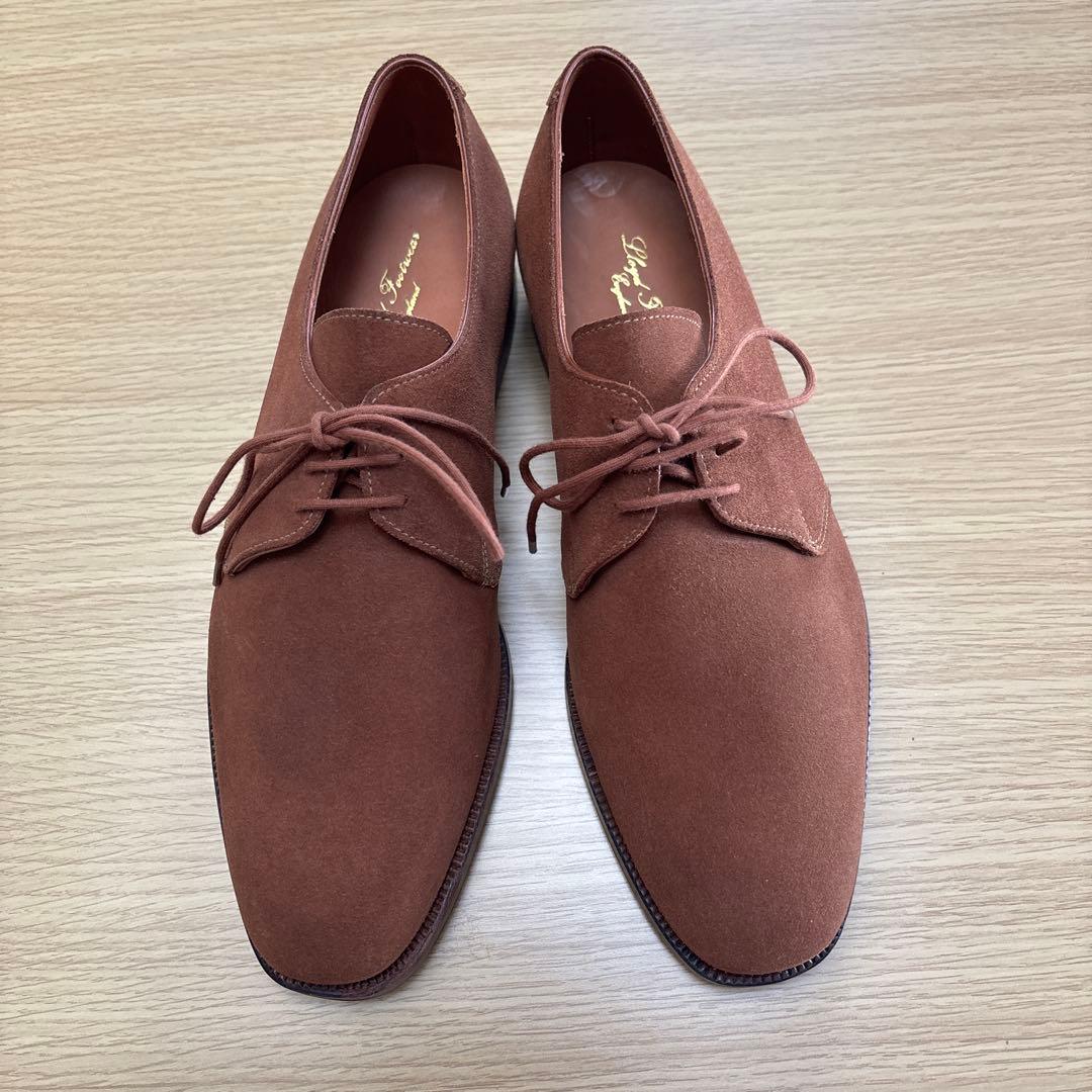 ロイドフットウェア 青山 ｜革靴買取で紳士靴[Lloyd Footwear スエードシューズ]を買取しました。