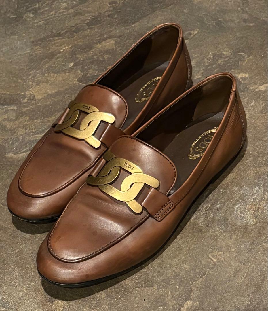 ローファー ゴールド ｜革靴買取でその他[Tod's Loafers]を買取しました。